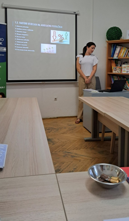 Uspješno završen program prekvalifikacije POU Šibenik za ekonomiste, komercijaliste, hotelijersko-turističke tehničare i prodavače!