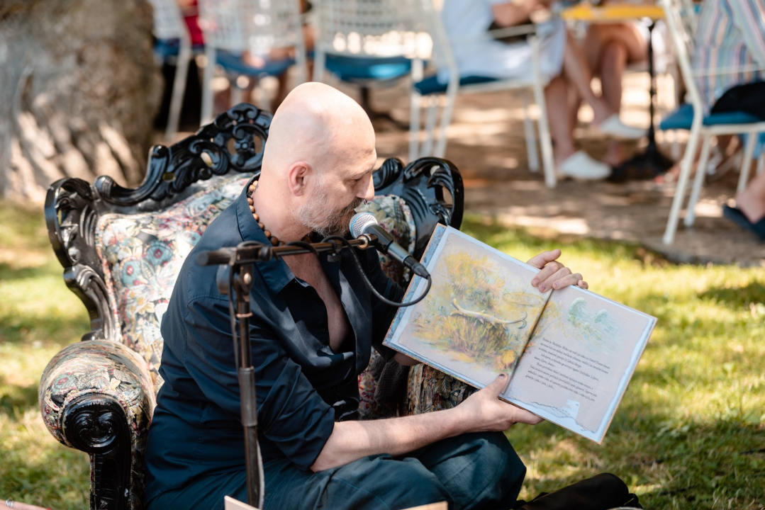 Urban u Šibeniku predstavio svoju prvu slikovnicu: 'Ideju je osmislio moj sin na putu do vrtića'