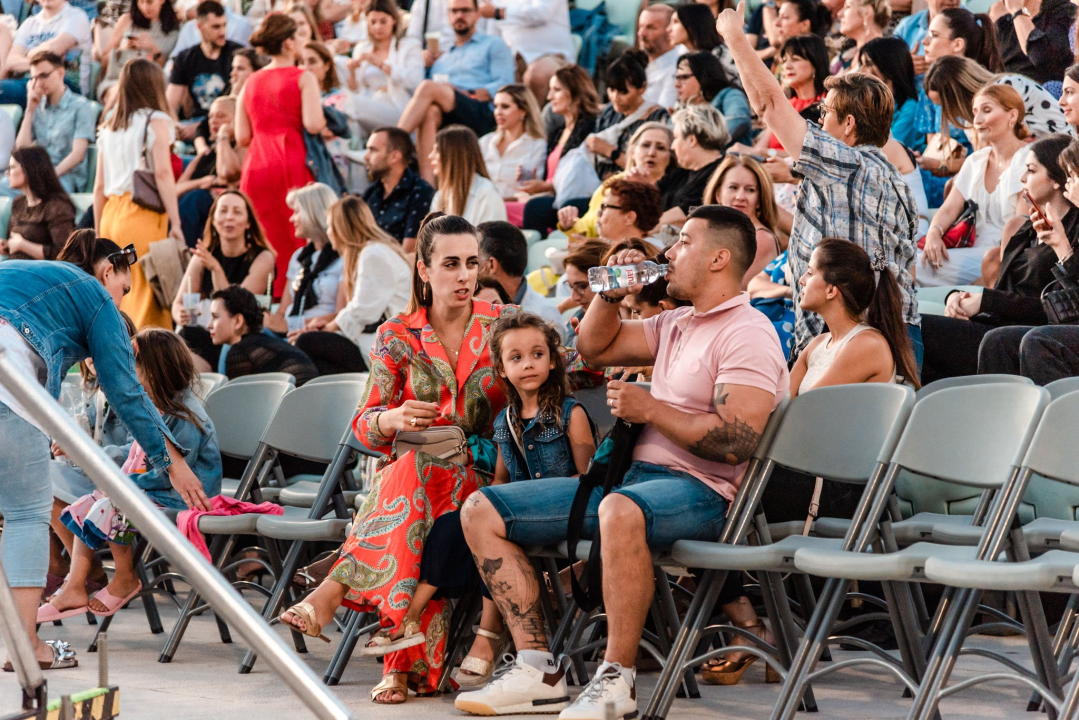 Petar Grašo na Tvrđavi sv. Mihovila održao koncert za pamćenje: Pogledajte kako je bilo  
