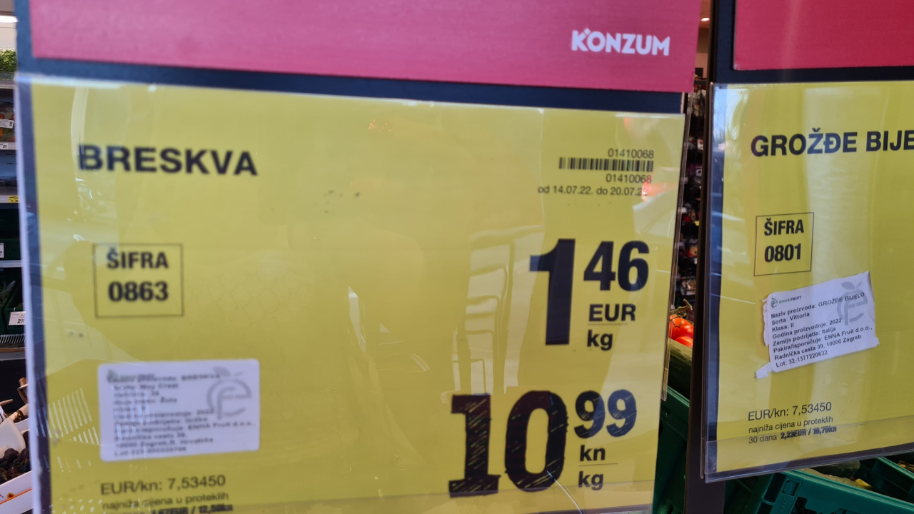 U nekim dućanima u Šibeniku već su iskazane cijene u eurima