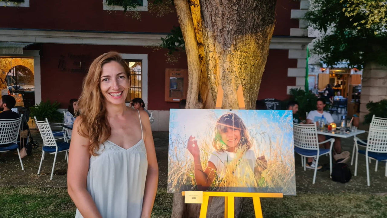 Arsen više nije među nama, ali njegovo djelo živi: Fotografi pokazali kako oni vide 'Djevojku iz moga kraja'