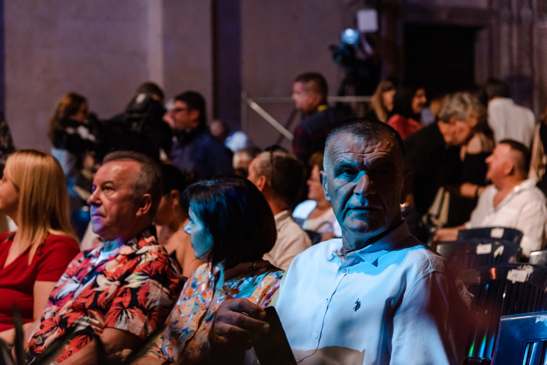 Dok žiri bira pobjednike i dok se zbrajaju glasovi publike, pogledajte fotografije svih izvođača 25. Šansone