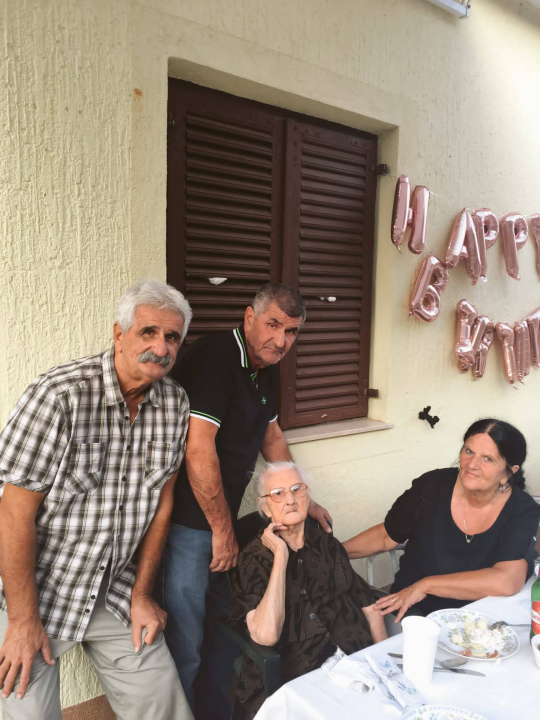 Marija Plenča proslavila 100.rođendan: Zdravlje je dobro služi, a kad treba komentirati politiku, ne škrtari na riječima