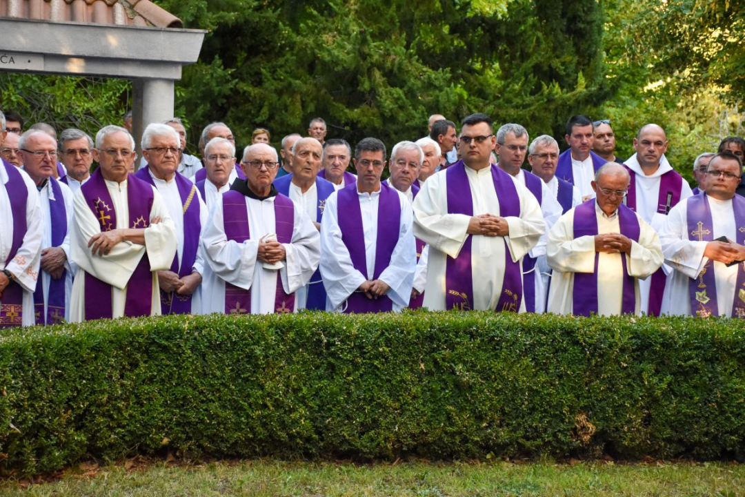 Na Visovcu sahranjen fra Ivan Vidović, miljevački župnik
