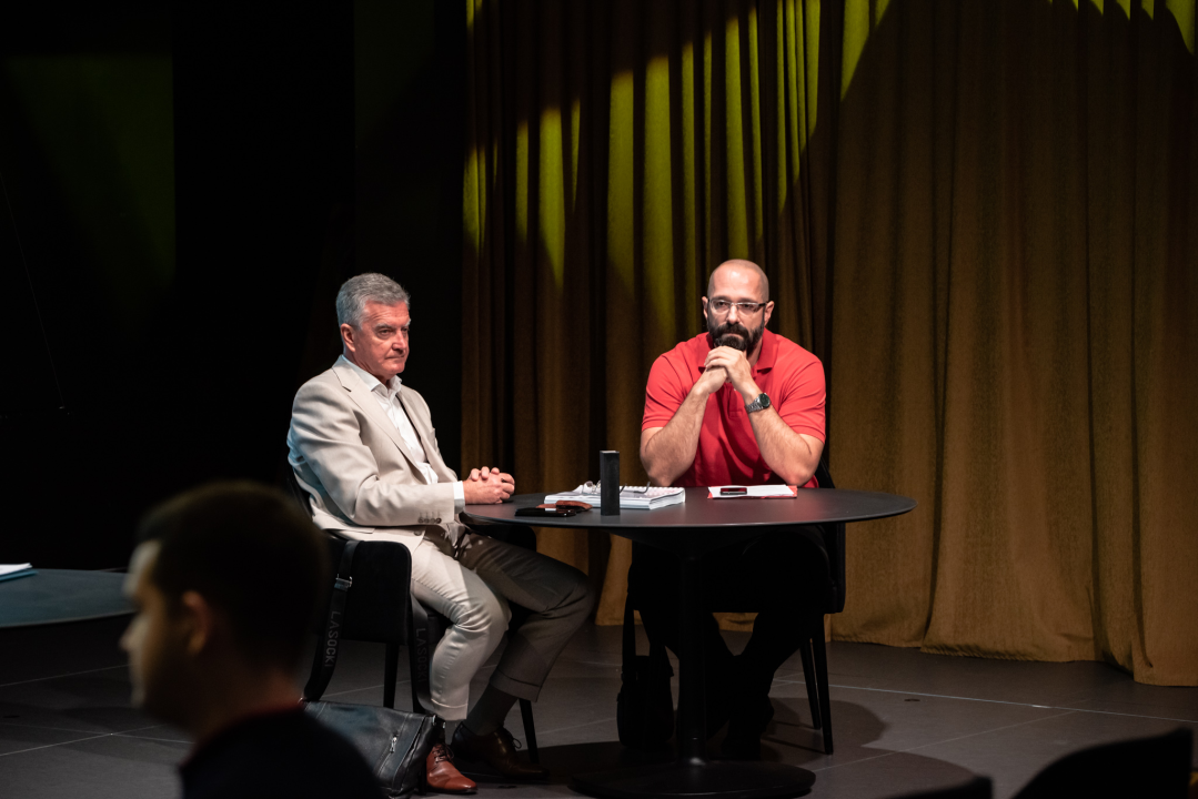 Gradsko vijeće: Oporba tražila konkretne odgovore na goruća pitanja, Restović i Slavica dobili opomene