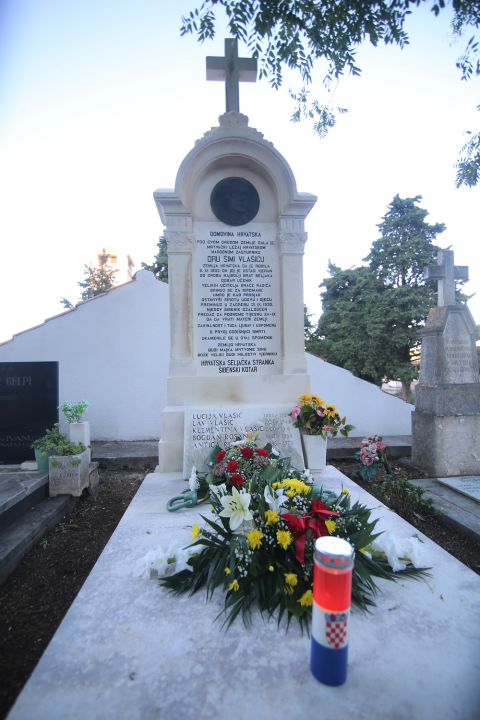 U Tisnom odana počast Šimi Vlašiću, šibenskom gradonačelniku između dva svjetska rata