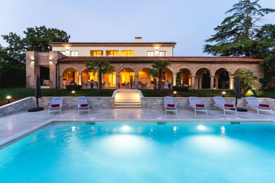 Oglasite svoje kuće za odmor na Adriatic Luxury Villas i spremni dočekajte sljedeću sezonu! 