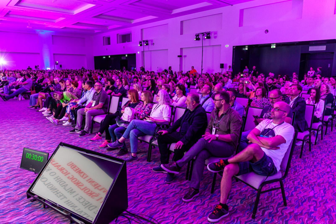 Završena CARNET-ova konferencija: I TikTok može postati obrazovni alat ako se koristi na pravi način