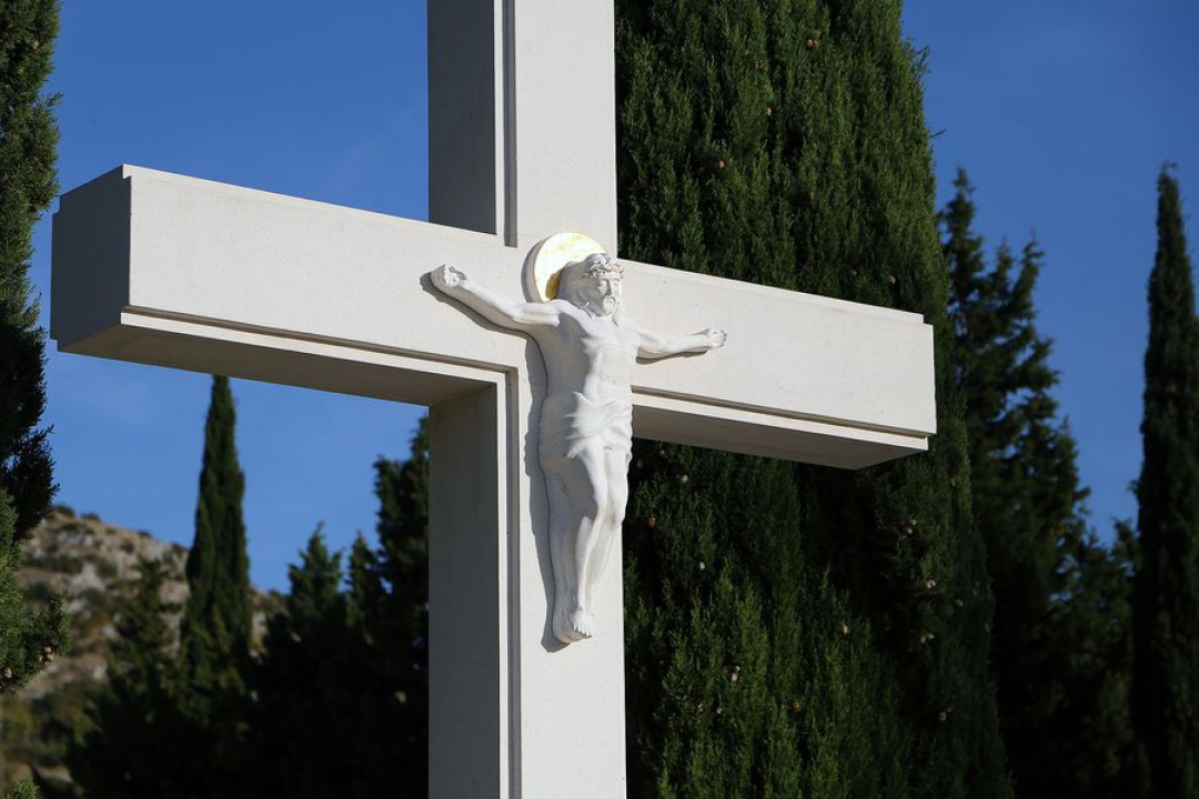 Biskup Rogić predvodio misu na Kvanju