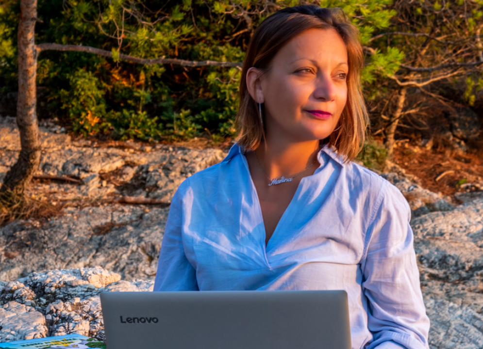 Martina je biologinja koja je postala spisateljica, a ona i njezin galeb Marko sada su 'odletjeli' na Interliber