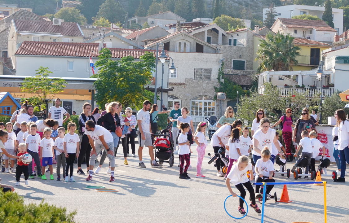 Dječji vrtić Maslina sudjelovao u manifestaciji Dan sporta i zdravlja