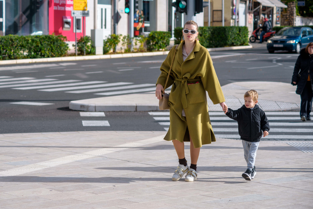 Tip-top dame iz Đira po gradu koje su ukrale sve poglede 