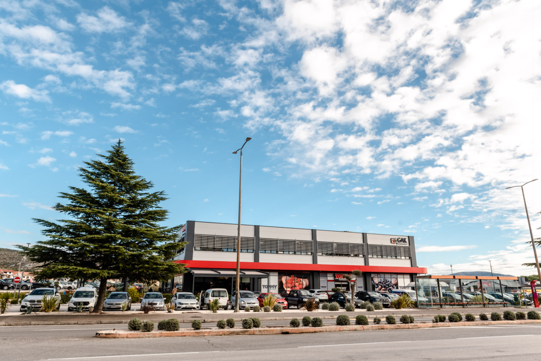 HOK osiguranje ima novi ured u GAK centru!