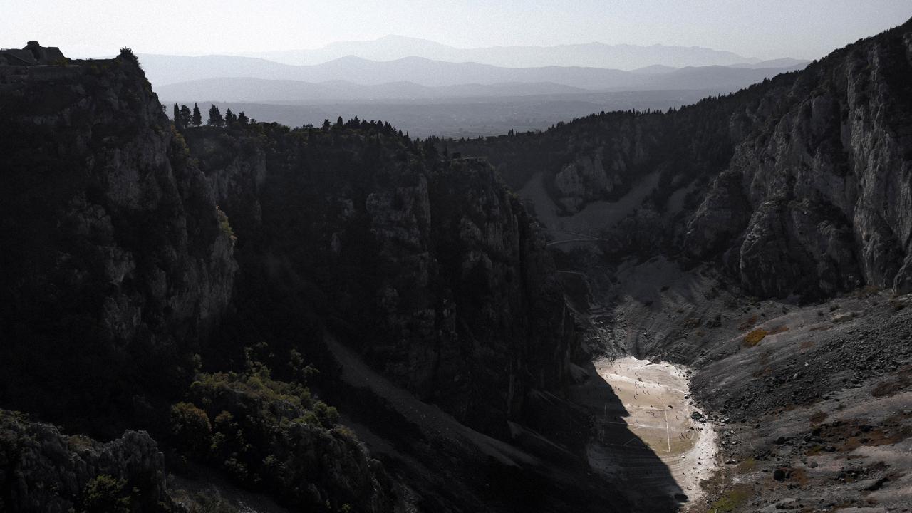 Nogometno rivalstvo traje već 79 godina: Okršaj Vukova i Vilenjaka na Modrom jezeru je spektakl!