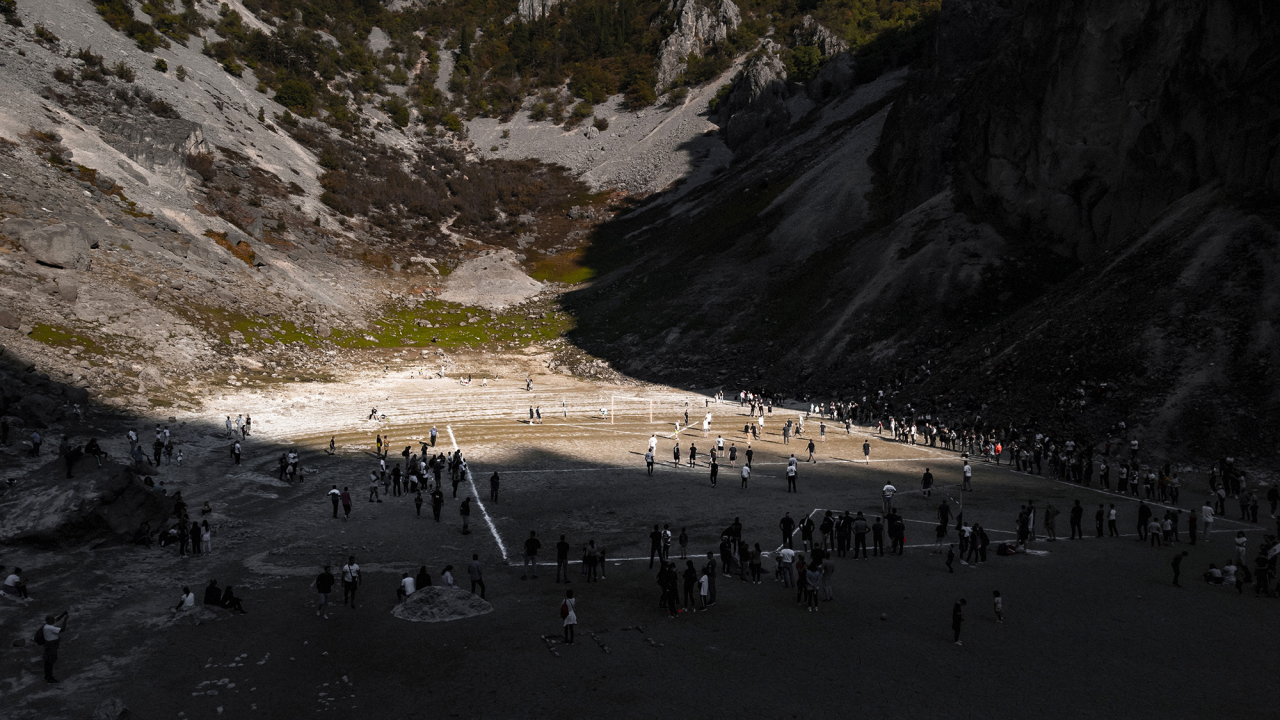 Nogometno rivalstvo traje već 79 godina: Okršaj Vukova i Vilenjaka na Modrom jezeru je spektakl!