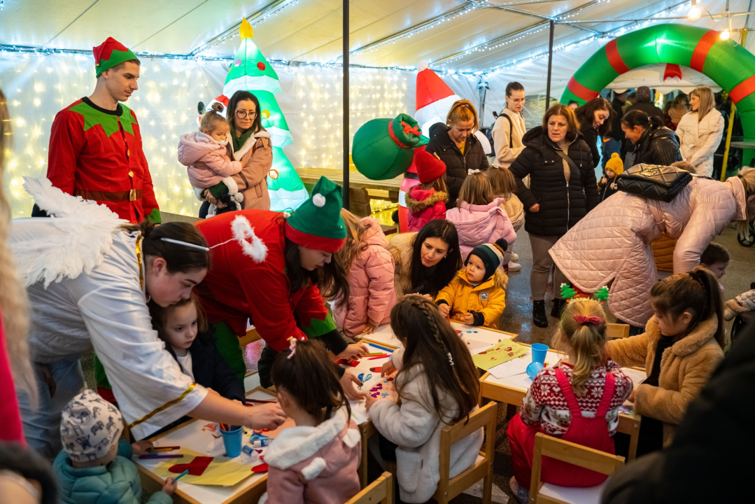 Giuliano&amp;Diktatori otvorili Kraljevski advent u Kninu