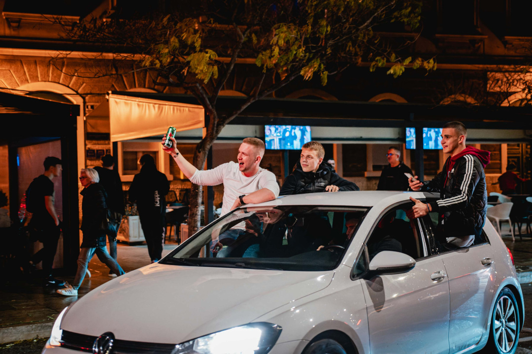 Samba na vučnoj službi! Šibenik je u transu, pogledajte ludilo na ulicama nakon prolaska u polufinale