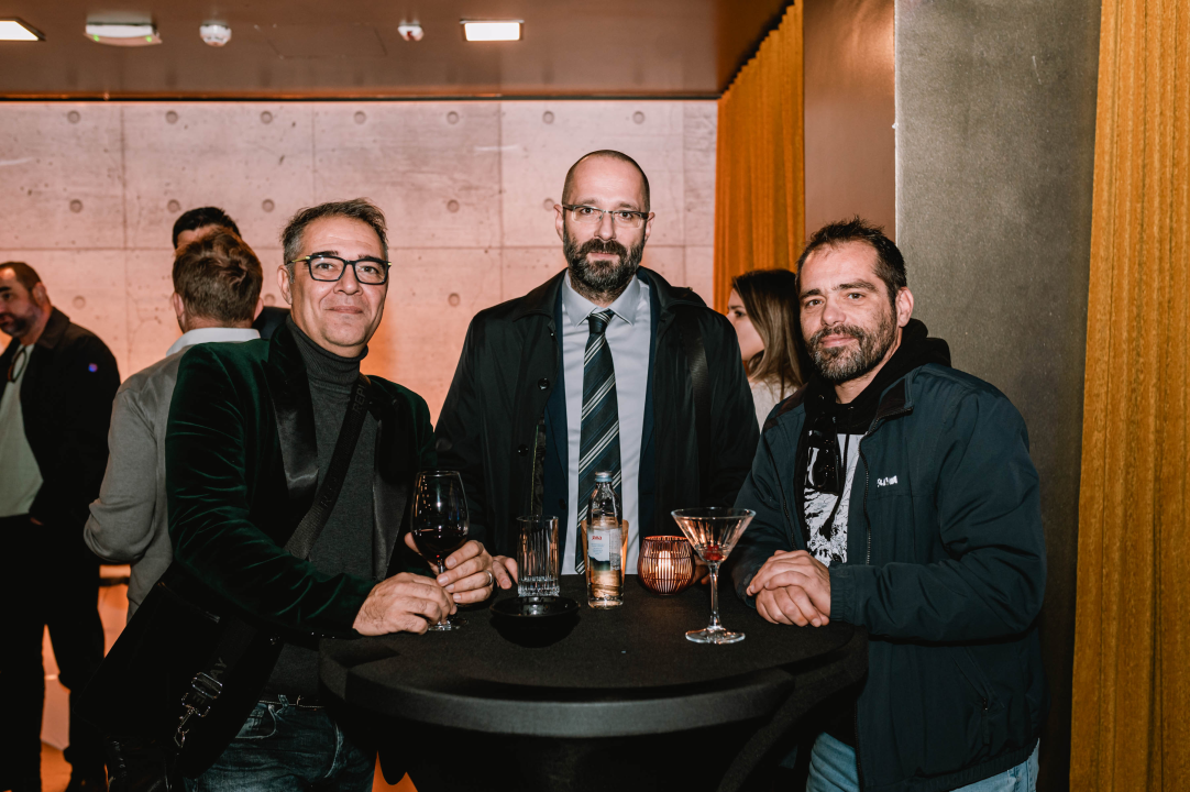 U Kući umjetnosti Arsen božićno druženje Tvrđave kulture: VR igre zaigrao i gradonačelnik!