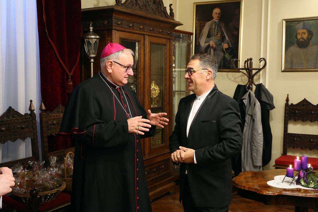 Biskup Rogić susreo se s ravnateljima obrazovnih ustanova