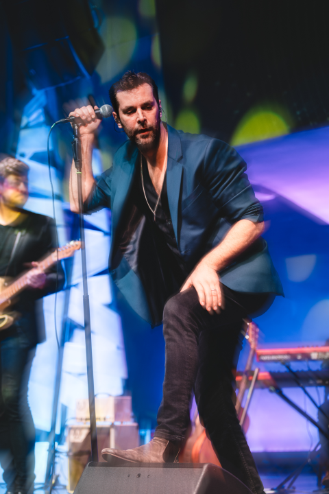 Boris Štok šarmirao i rasplesao, većinom žensku publiku u Arsenu