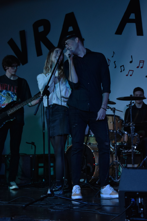 Grupa Freston pobjednici gimnazijske Vrane, publiku rasplesali Kuzma i Shaka Zulu