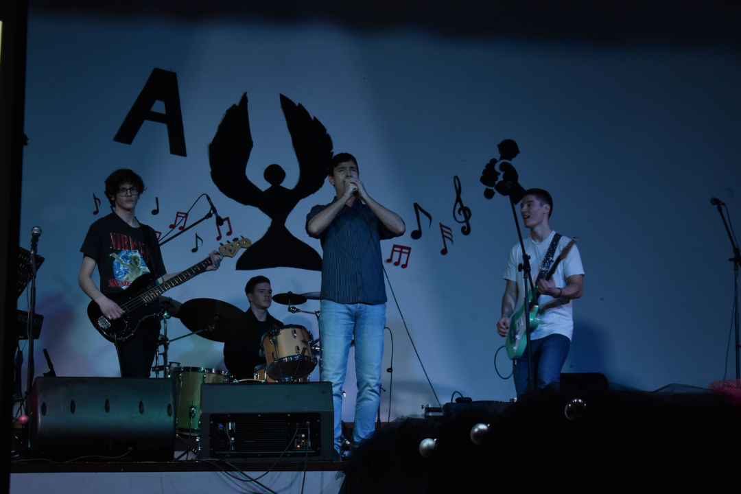 Grupa Freston pobjednici gimnazijske Vrane, publiku rasplesali Kuzma i Shaka Zulu