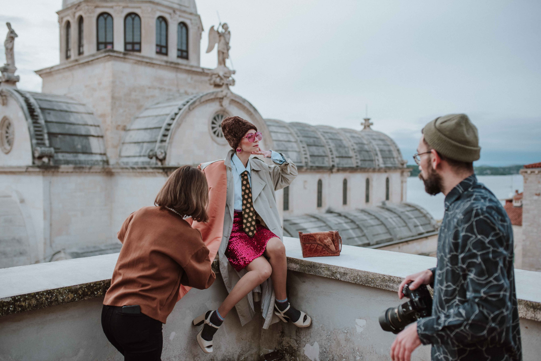 Doček Nove godine sa svjetskom clubbing ikonom najavljen sjajnim streetstyle editorijalom