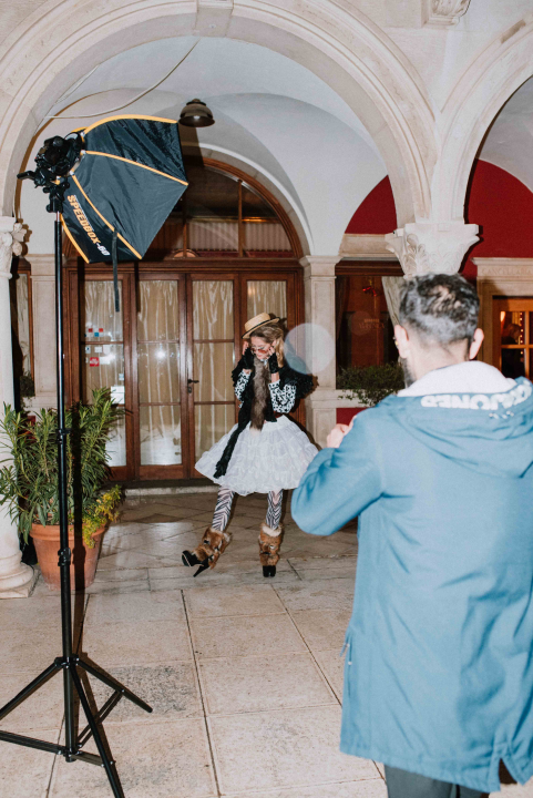 Doček Nove godine sa svjetskom clubbing ikonom najavljen sjajnim streetstyle editorijalom