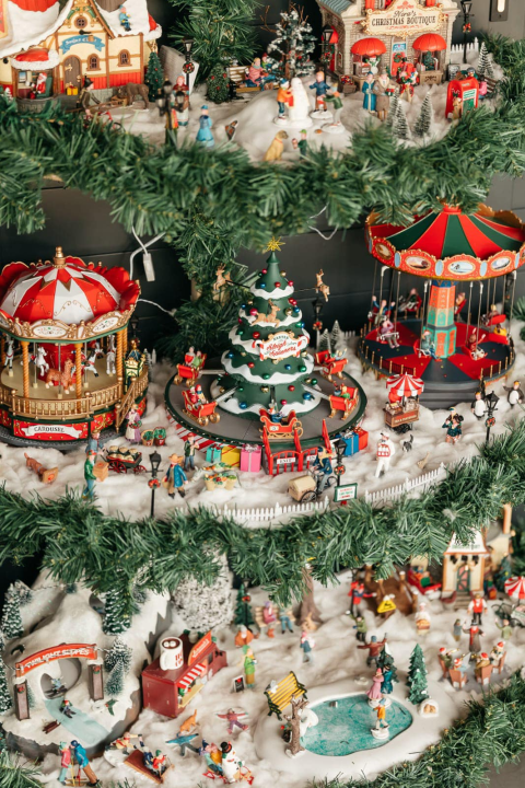 Osjetite duh blagdana u prekrasno uređenom cocktail baru Nautica! 