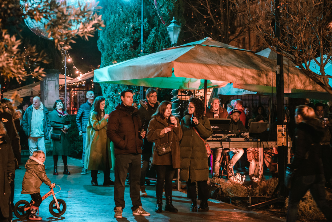 Kruška &amp; Latino u četvrtak su Šibenčanima otpjevali najpoznatije latino hitove