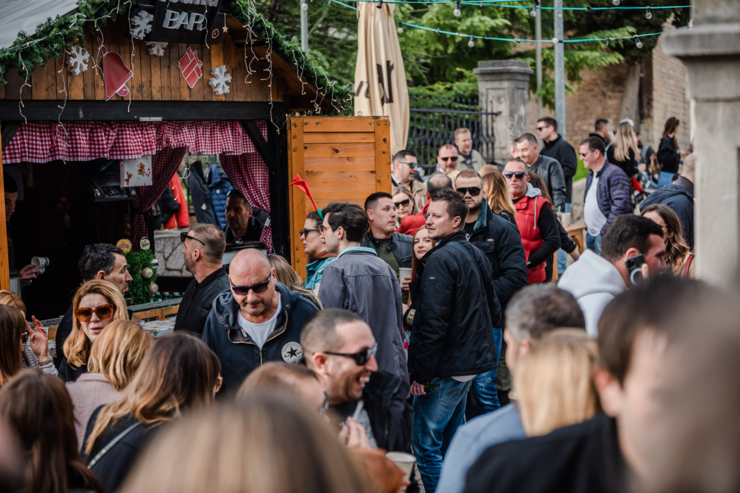 I ove godine kasni se na blagdanski ručak: Razlog su opet Fenixi