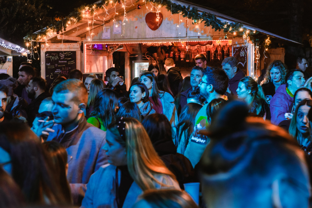 Vesna Pisarović dobrim starim hitovima oduševila Šibenčane