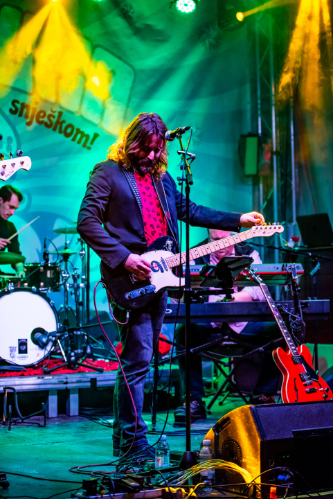 Šibenski band MaNu sinoć je bio zadužen za dobru zabavu u Đardinu