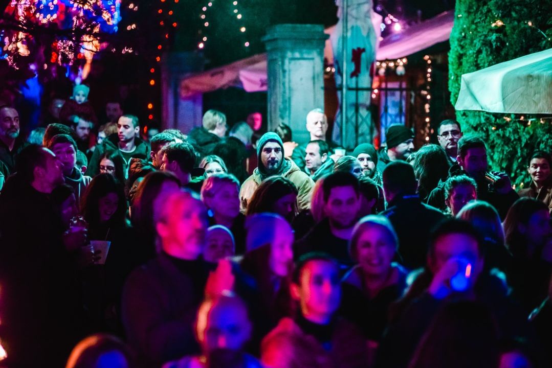 Šibenski band MaNu sinoć je bio zadužen za dobru zabavu u Đardinu