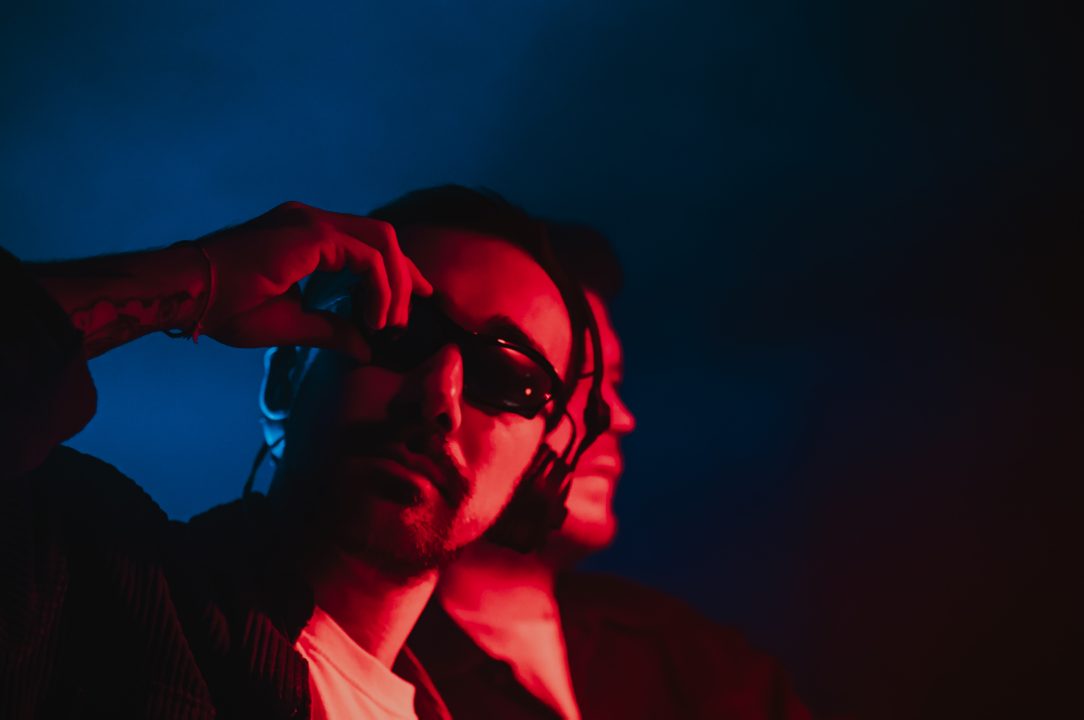 Rasplesana novogodišnja zabava u Tunelu uz milanski duo Modular Project