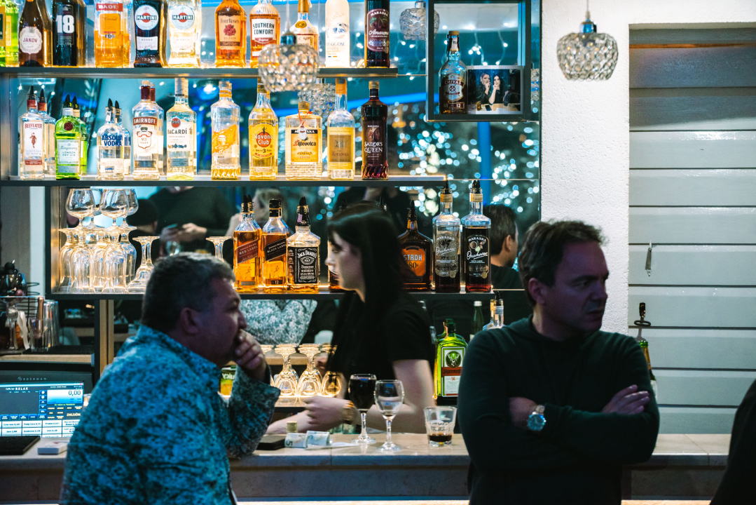 Caffe &amp; Coctail bar Relax u Bilicama novi je centar dobre zabave!