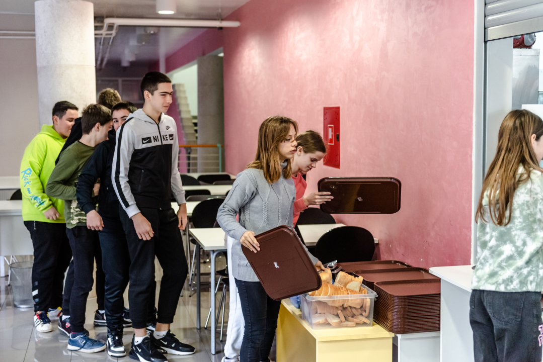 Od danas besplatni obroci za sve učenike: Samo u OŠ Meterize na meniju kuhana hrana