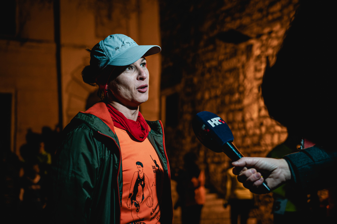 Učenici u muzeju pjevali Lukačića i predstavili šibenske galete dok su trkači ‘Zagrlili grad’