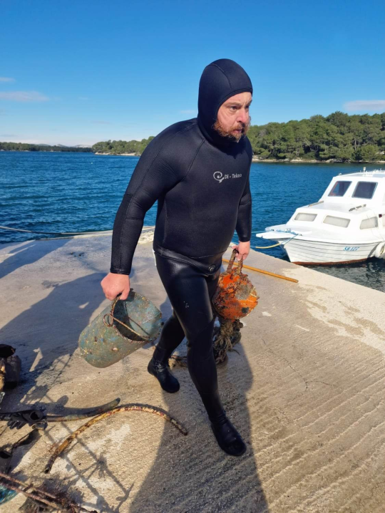 U uvali Škar održana 5. akcija čišćenja podmorja u sklopu projekta Plavi Jadran 