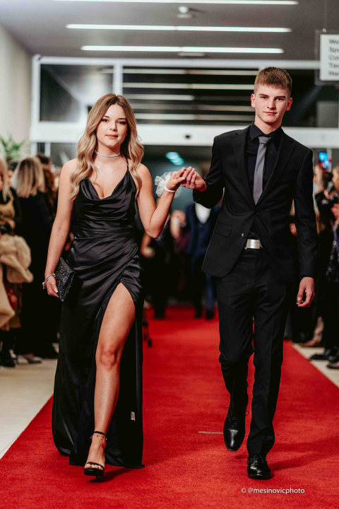 Gimnazijalci zasjali u večeri koju će pamtiti do kraja života! (1.dio)