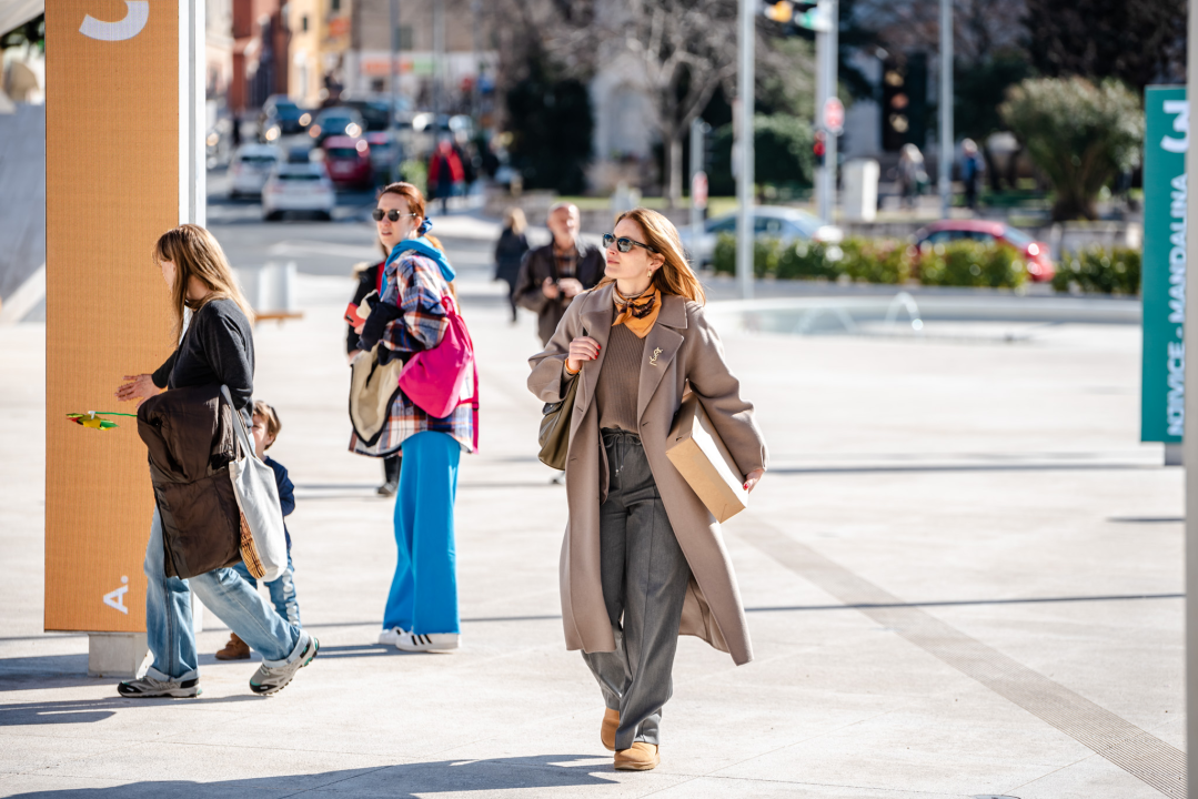 Trendi sugrađani dokazali da modu nose u malom prstu! 