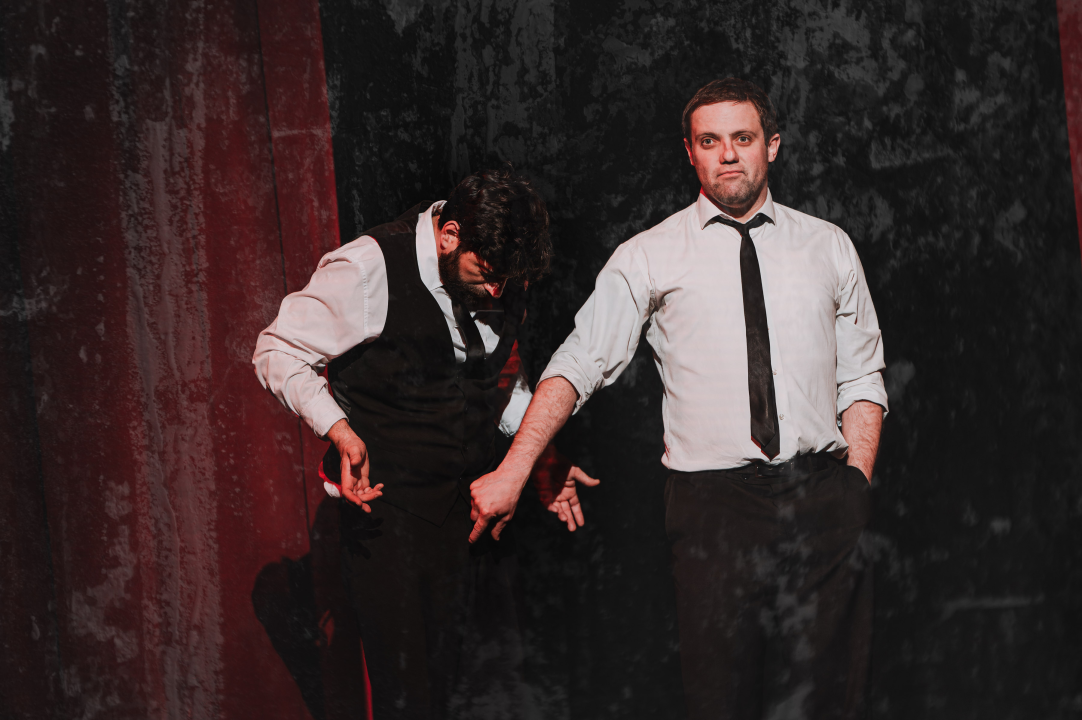 Perić i Detelić na daskama koje, u ovom slučaju, smrt znače publiku nasmijali ‘Direkt u glavu’