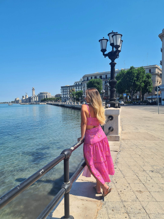 Šibenčanka Antonela izrađuje poseban nakit: 'Cvijeće uvene, ovako vječno živi u ogrlici'