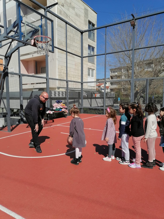 Tate iz dječjeg vrtića 'Šibenska maslina' cijeli tjedan djeci predstavljali svoje poslove 