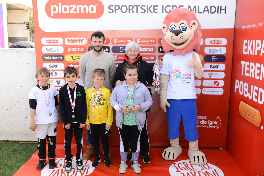 Štrumfovi i Meterize iz Vodica putuju na državnu završnicu 