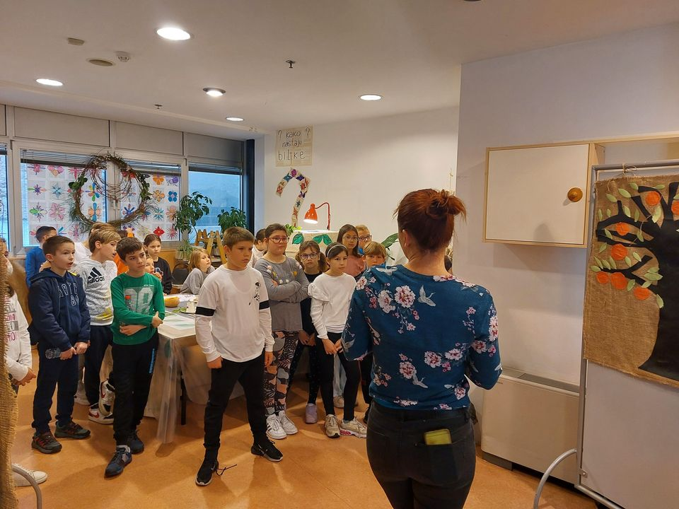 U knjižnici održana radionica koja je djecu uvela u čarobni svijet botanike