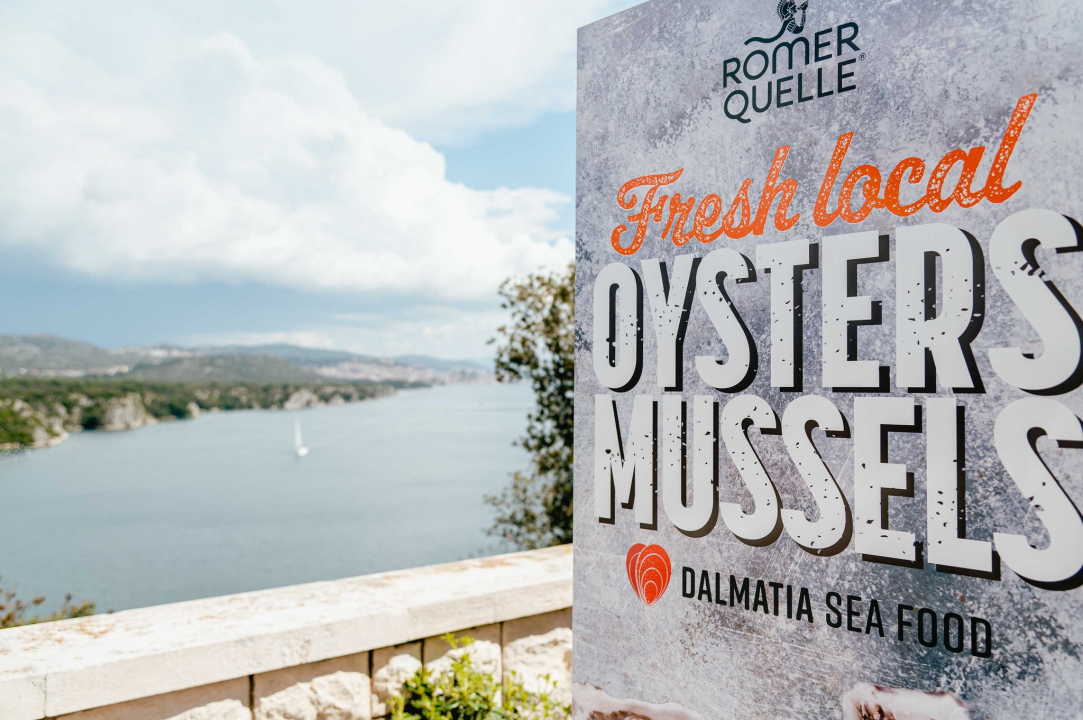 Uživajte u morskim delicijama kušaonice školjaka i vina Oyster22!