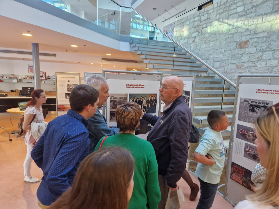 'Šibenka 82/83- prvaci na jednu noć': Otvorena izložba o legendarnoj utakmici 1983. godine