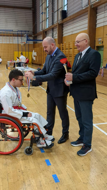 Upornost i trud uvijek nađu svoj put: Šibenski karatist Antonio Šaršanski prvak Hrvatske! 