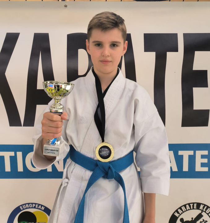 Uspješni nastupi članova KK Šibenik i KK Šibenik 1066 u katama na Split karate kupu